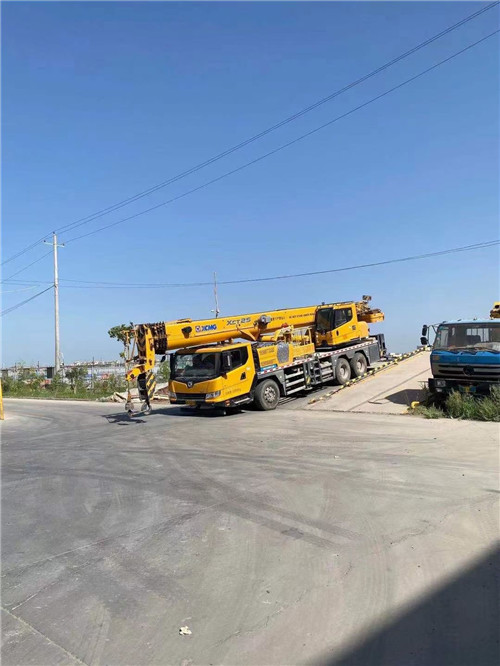 仁布县吊车作业时，可能会产生哪些额外收费项目？